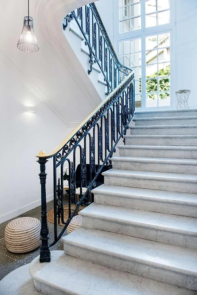 Helzear Montparnasse Otel