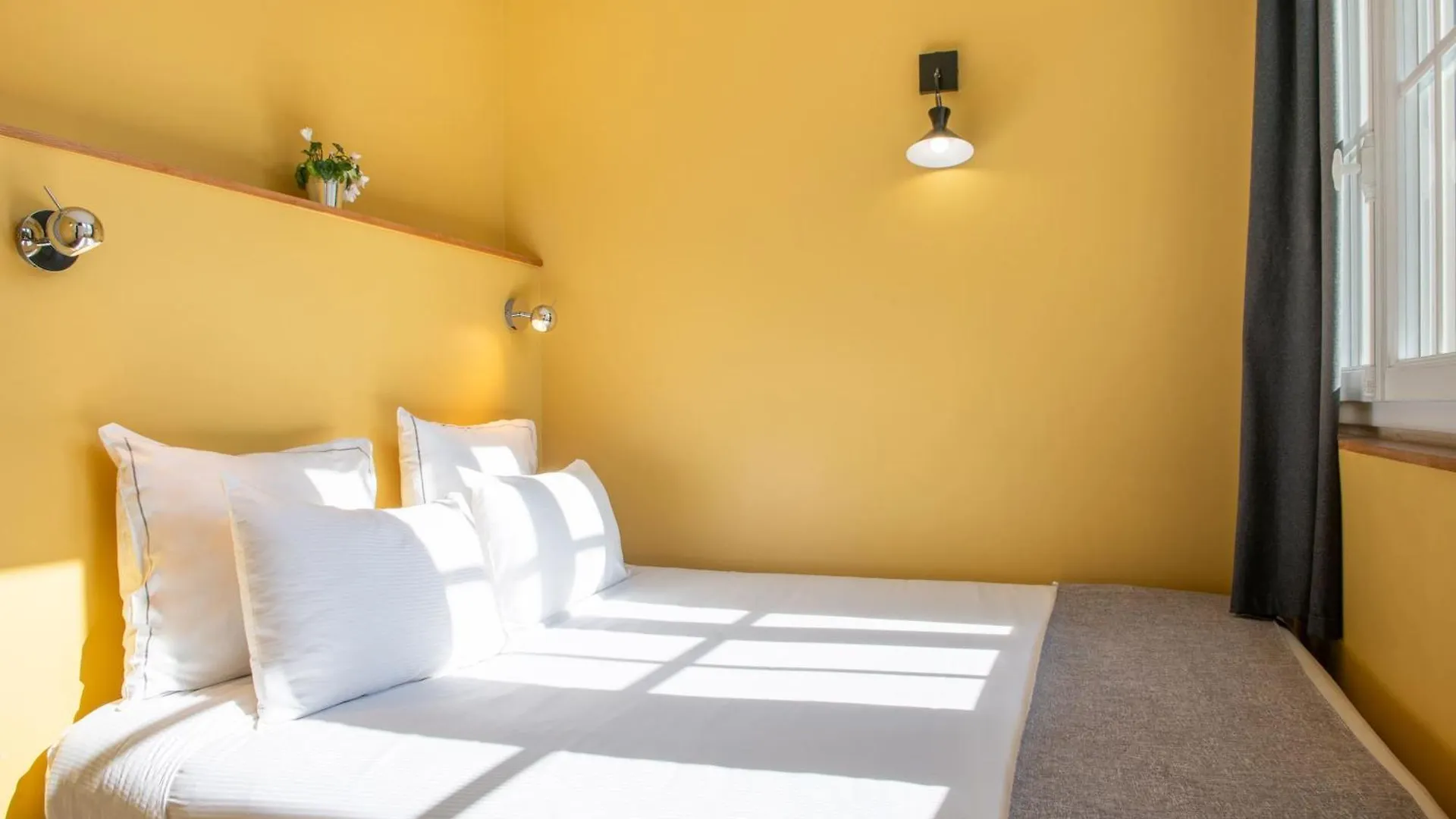 Helzear Montparnasse Otel